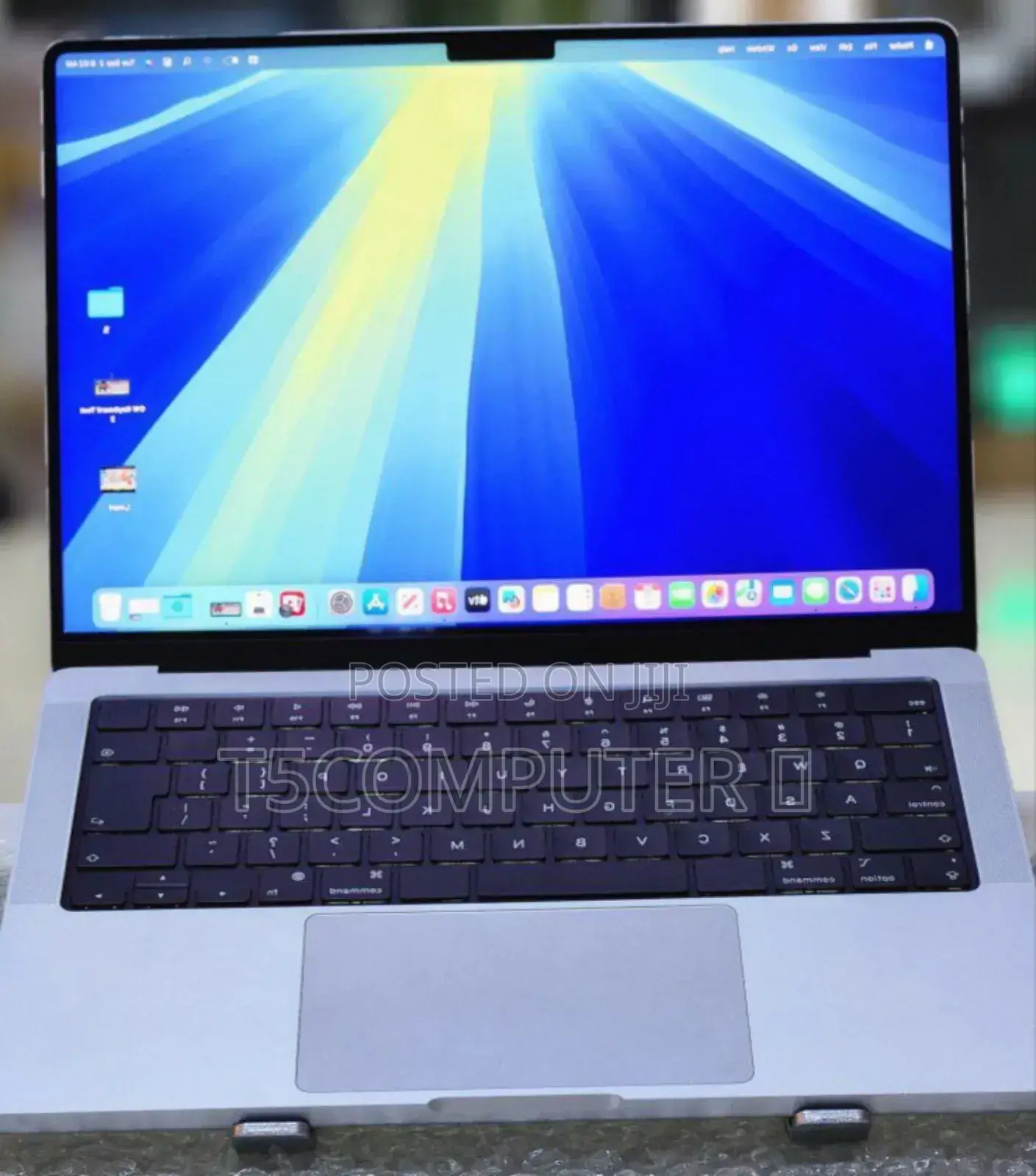 New Laptop Apple MacBook Pro M1 16GB Apple M1 Pro SSD 512GB