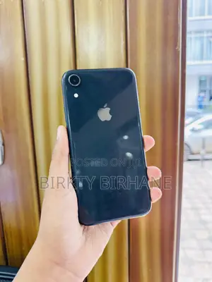 Apple iPhone XR 64 GB Black