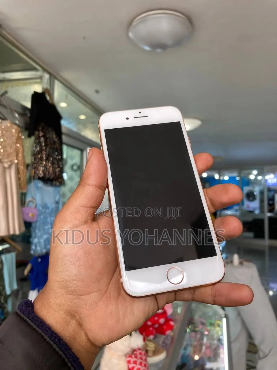 Apple iPhone 8 64 GB Gold