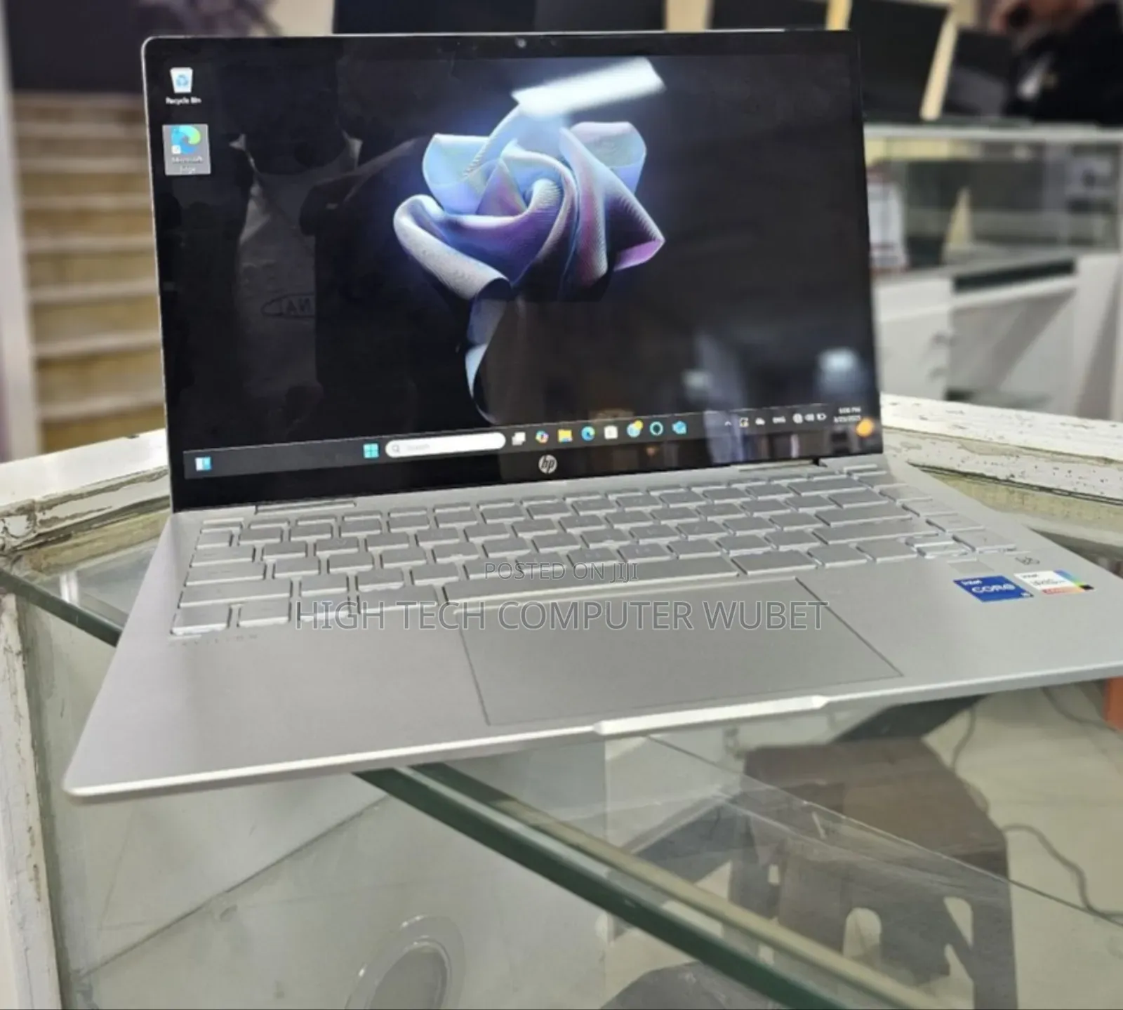 New Laptop HP Envy X360 16GB Intel Core I7 SSD 512GB