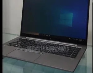 New Laptop HP ZBook Firefly G8 16GB Intel Core i7 SSD 512GB
