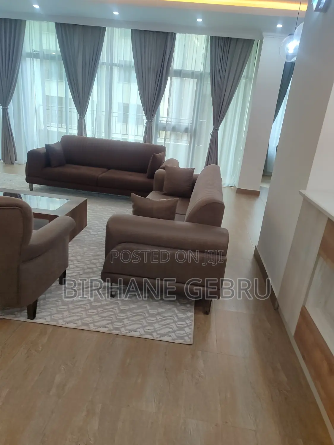 4 Bedroom Luxirry Apartiment Fernished Guest House for Rent