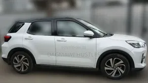 Photo - Toyota Raize 2022 White