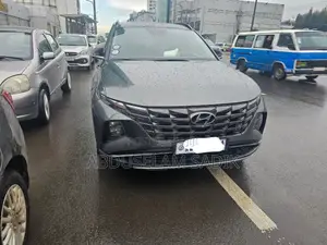 Hyundai Tucson 2021 Silver