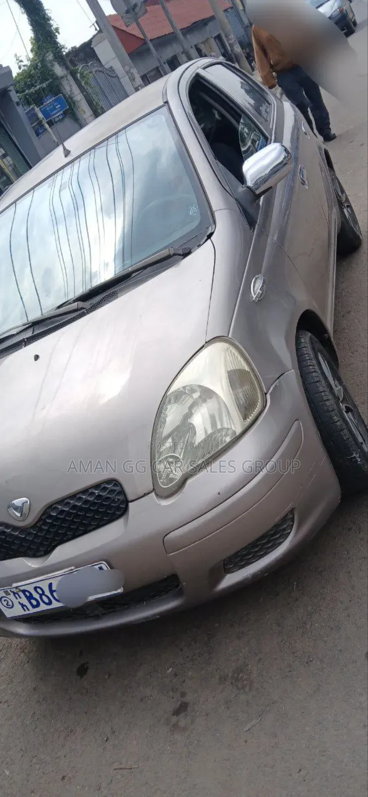 Toyota Vitz 2002 Gray