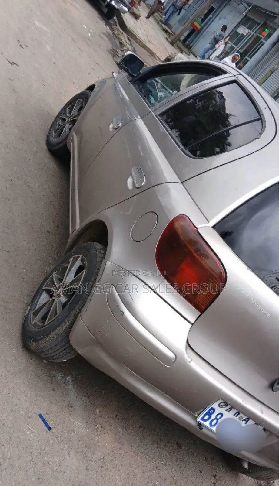 Toyota Vitz 2002 Gray