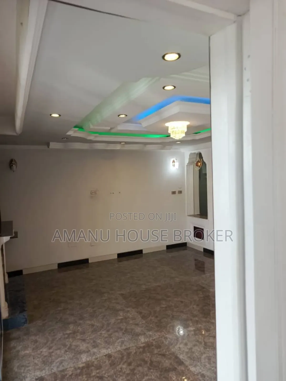 3bdrm Apartment in Addis Abeba, Lideta for rent