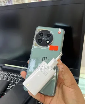 Photo - New OnePlus 11 512 GB Green