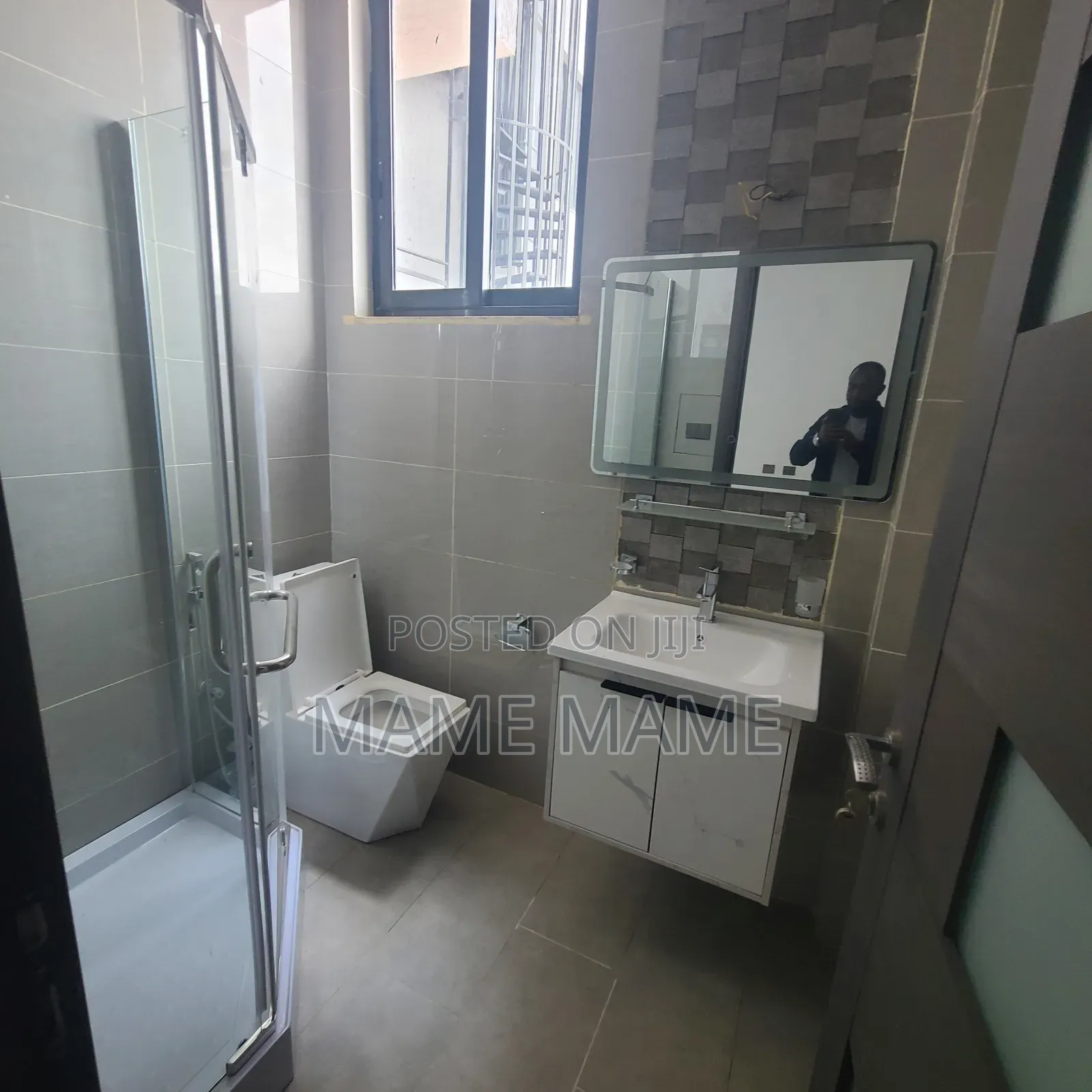 3bdrm Apartment in Addis Abeba, Bole for rent