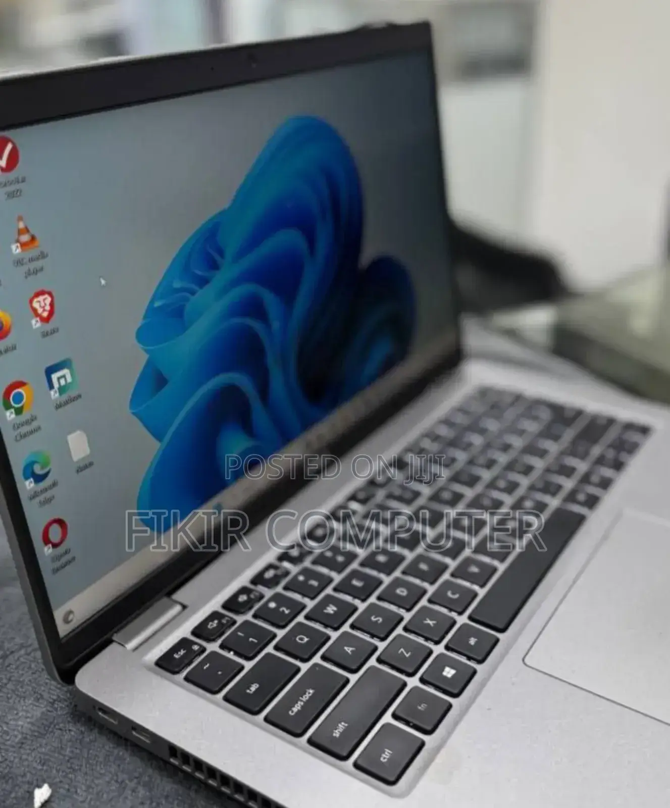 New Laptop HP OmniBook 5 Flip 14-Fp0023dx 16GB AMD Ryzen 7 SSD 1T