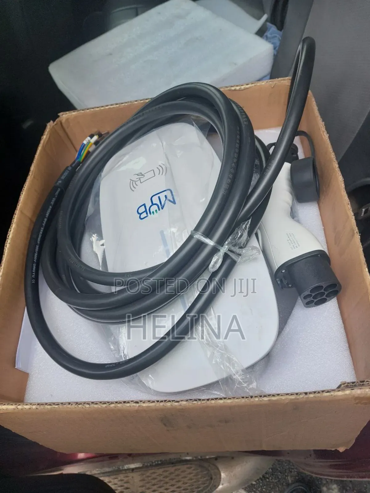 Fast Charger Suitable for All Electric Vehicles