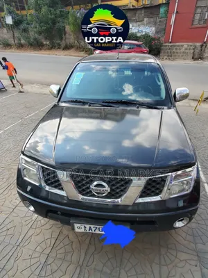 Photo - Nissan Navara 2006 Black