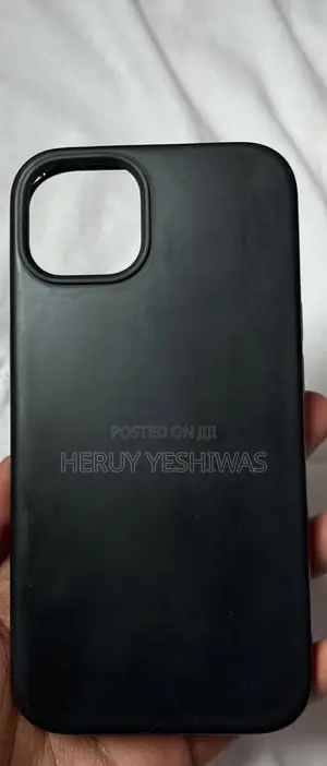 Photo - ✨ Sleek Shockproof iPhone 13 Cover – Perfect Fit,Silicon.