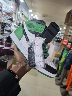 Photo - Jordan 1 'Green Toe' Premium Quality 
New Arrival Made in Vietnam