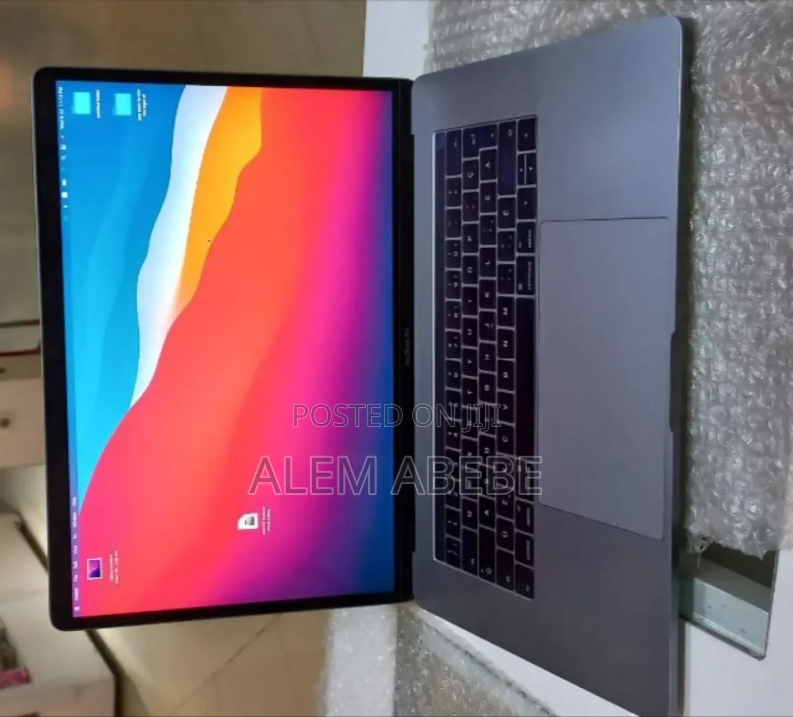 New Laptop Apple MacBook Pro 2016 16GB Intel Core I7 SSD 512GB