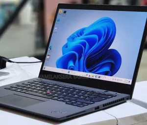 Photo - New Laptop Lenovo ThinkPad T14s G4 16GB Intel Core I7 SSD 512GB