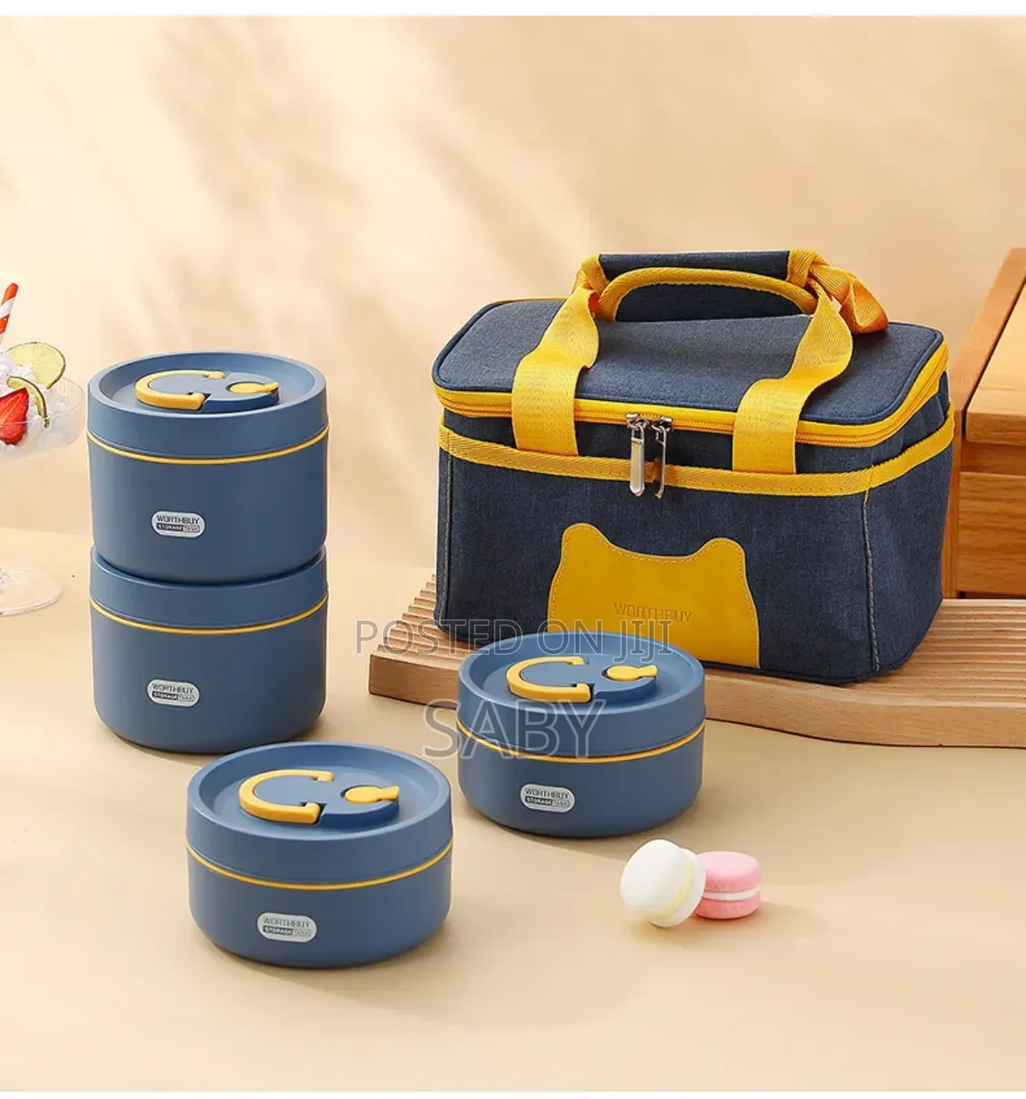 3two Roshan School Lunch Box