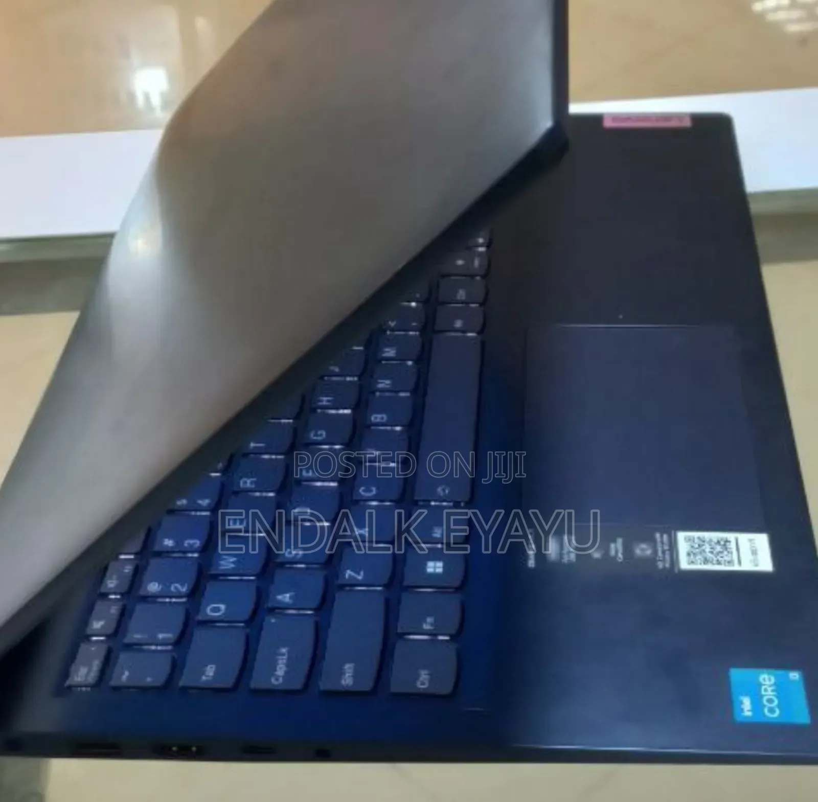 New Laptop Lenovo Ideapad 3 8GB Intel Core I3 SSD 256GB