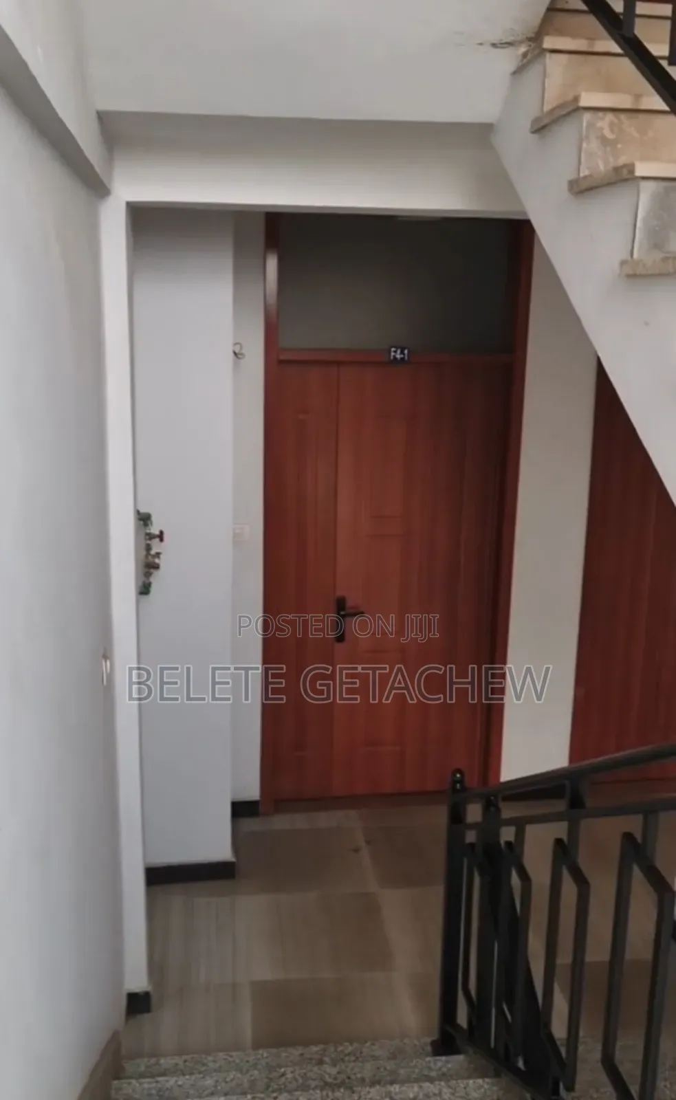 German Square, G+5 Apartment Building 315sqm