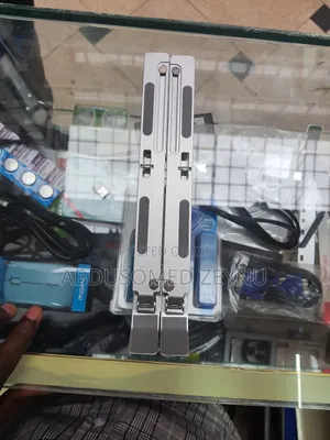 Laptop Stand(የላፕቶፕ ማስቀመጫ)