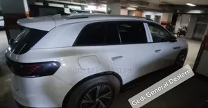 Volkswagen ID.6 2024 White