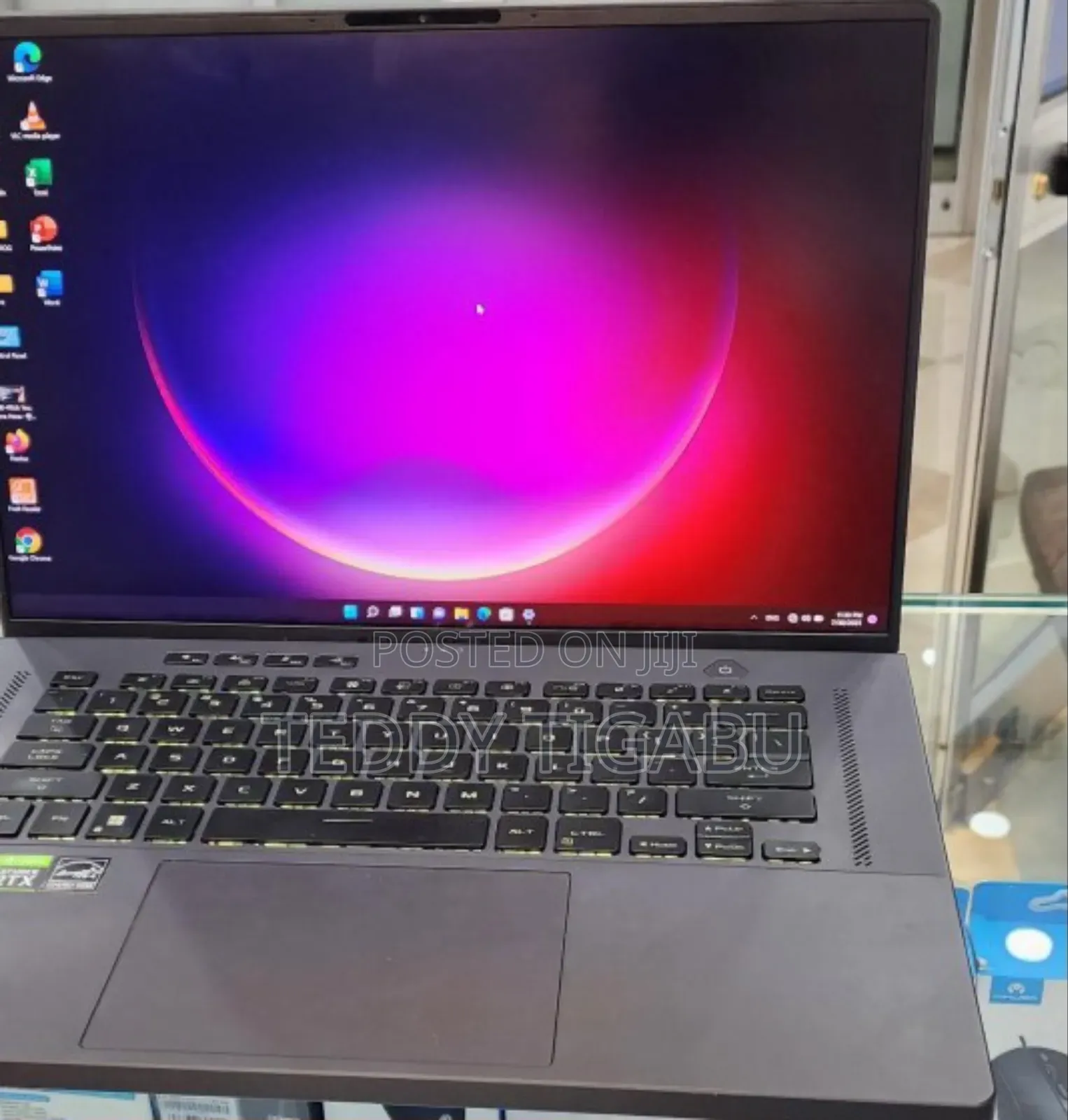 New Laptop Asus ROG Strix G15 16GB Intel Core i9 SSD 1T