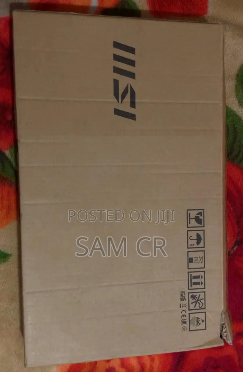 New Laptop MSI GP75 Leopard 12GB Intel Core I7 SSD 512GB