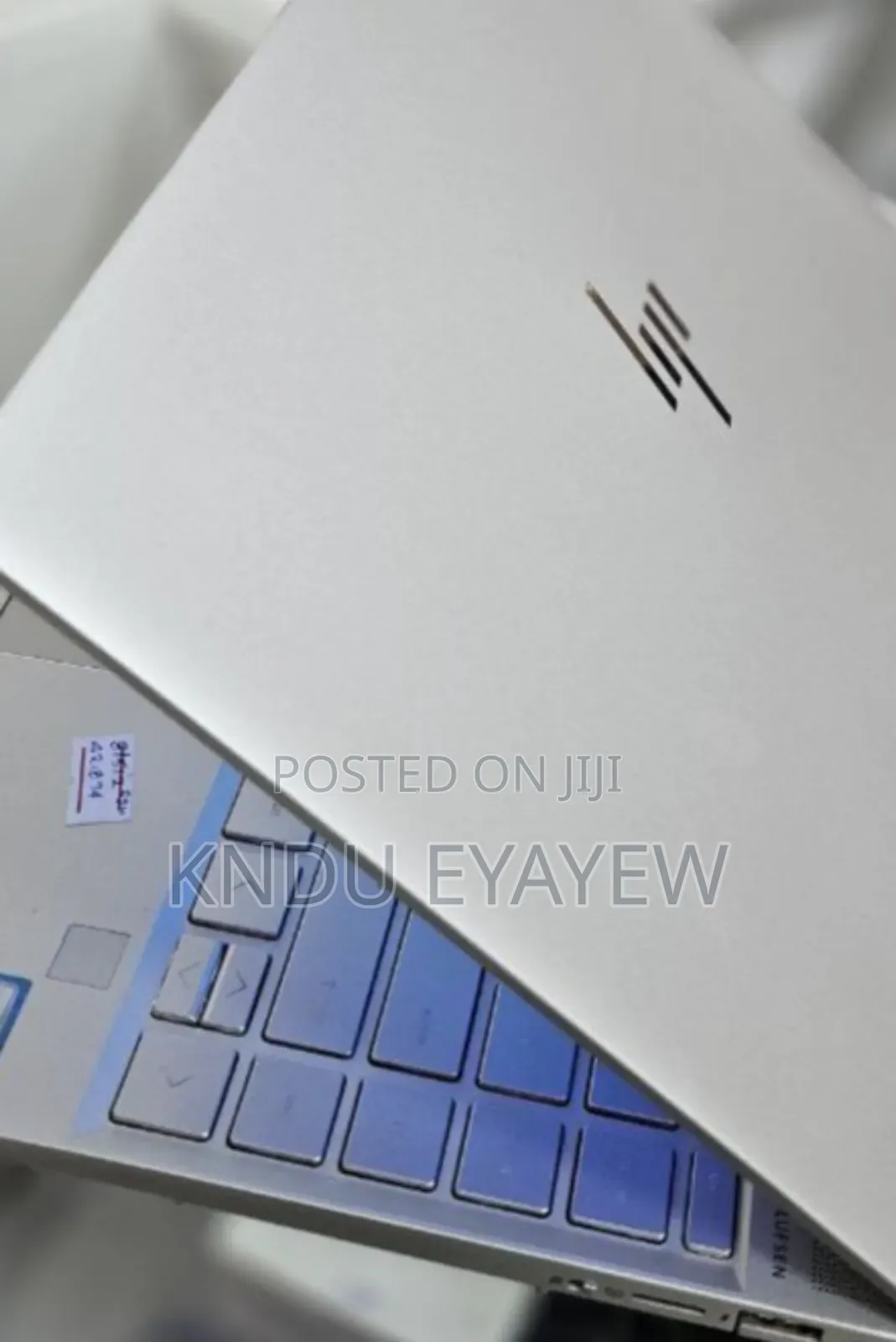 New Laptop HP Envy X2 8GB Intel Core I5 SSD 512GB