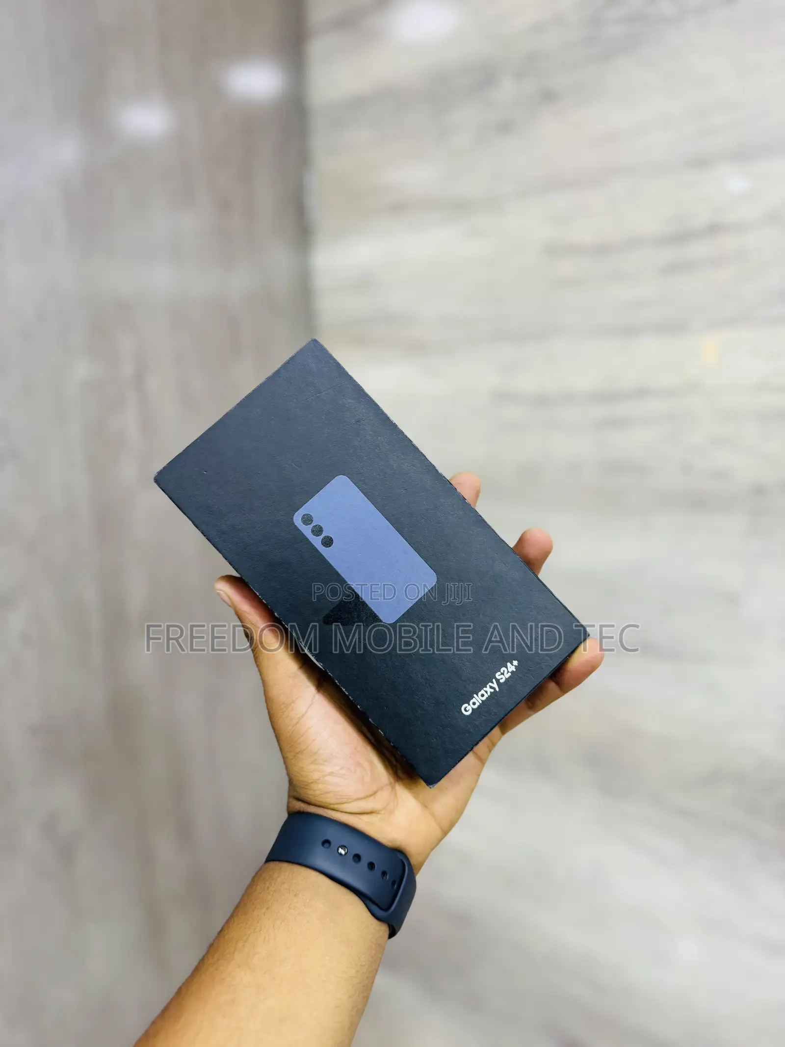 New Samsung Galaxy S24 Plus 512 GB