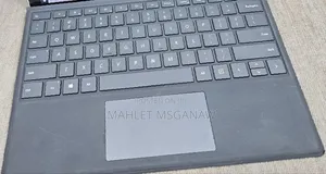 New Laptop Microsoft Surface Pro 7 16GB Intel Core I7 SSD 256GB