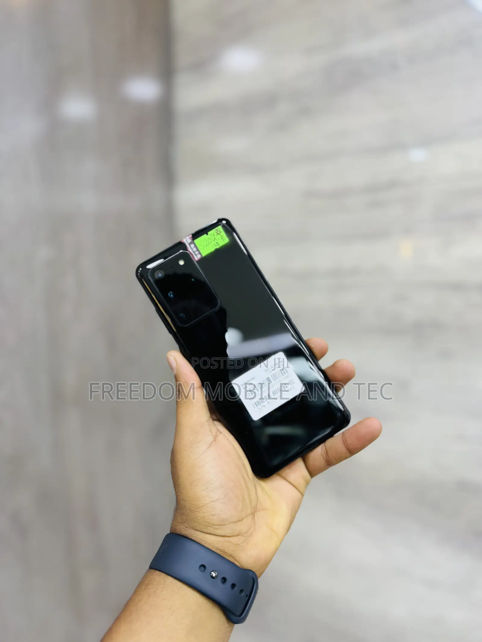 New Samsung Galaxy S20 Ultra 5G 128 GB Black