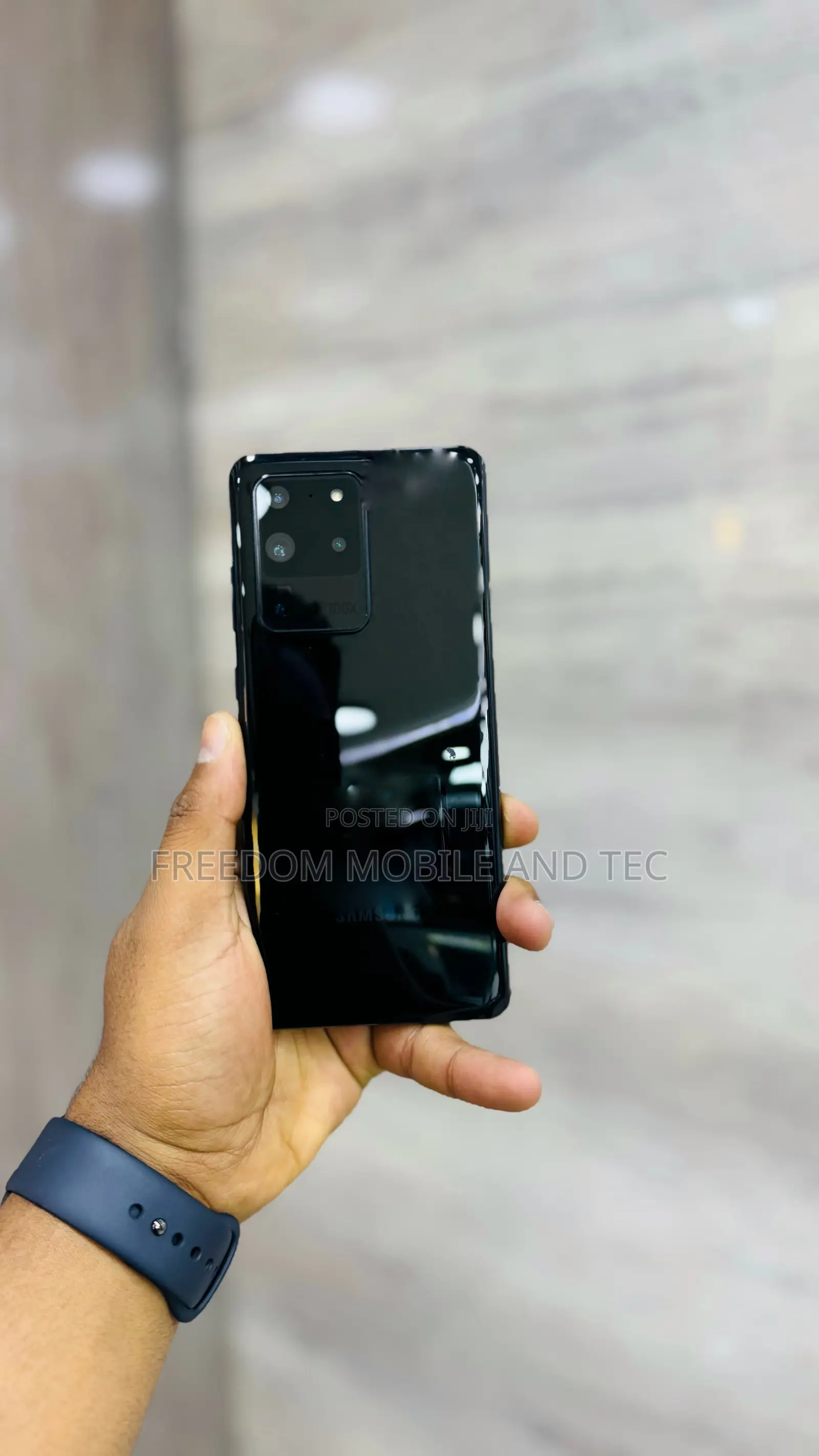 New Samsung Galaxy S20 Ultra 5G 128 GB Black