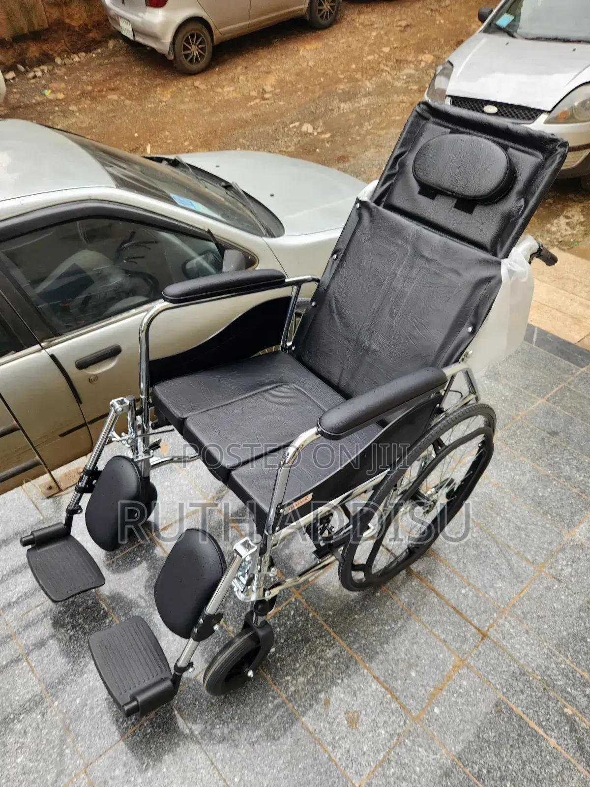 Wheelchair座落reclining Wheelchair建設commode Wheelchair名人wheelchair New