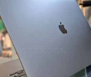 New Laptop Apple MacBook Pro 2019 32GB Intel Core I7 SSD 1T