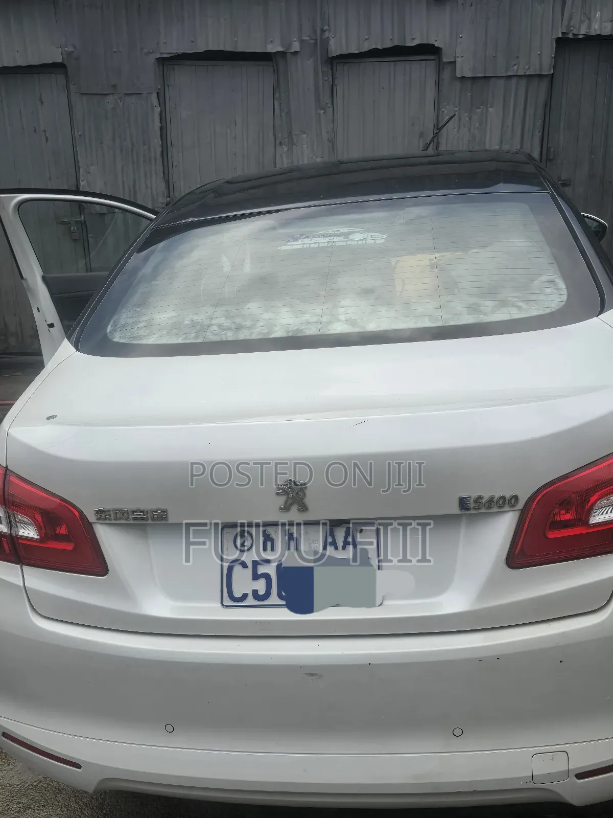 Dongfeng Glory 2023 White