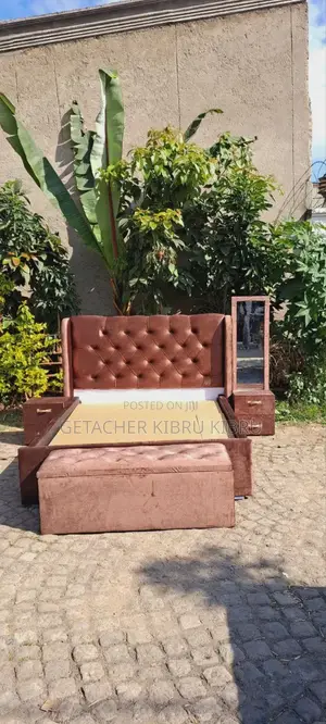 Ho.E Furniture Bed and Sofa