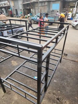 Double Bed ተደራራቢ አልጋ