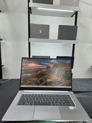Photo - New Laptop HP Zbook Studio G7 32GB Intel Core I7 SSD 1T