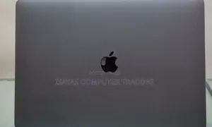 Photo - New Laptop Apple MacBook Pro 2019 32GB SSD 512GB