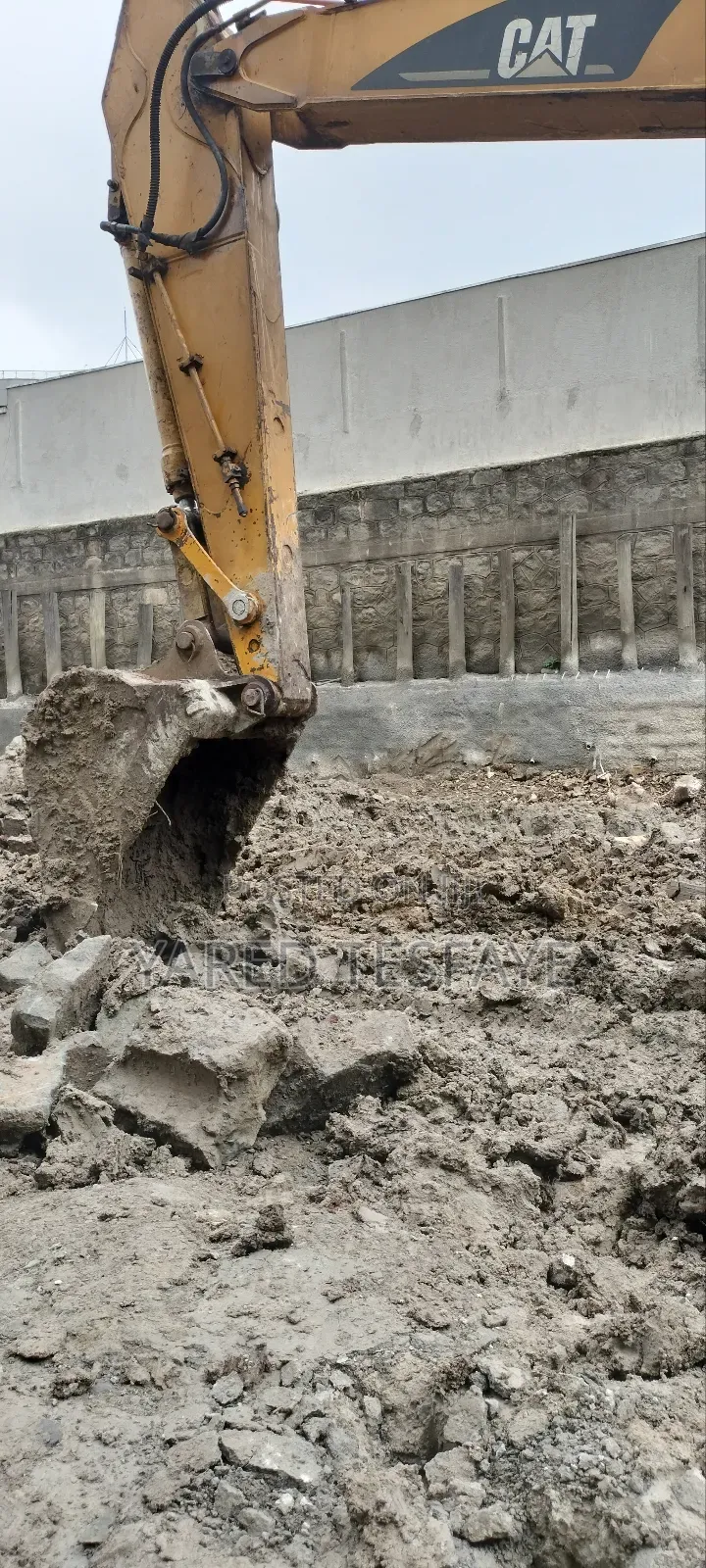 2bdrm Apartment in Prime, Bole for sale