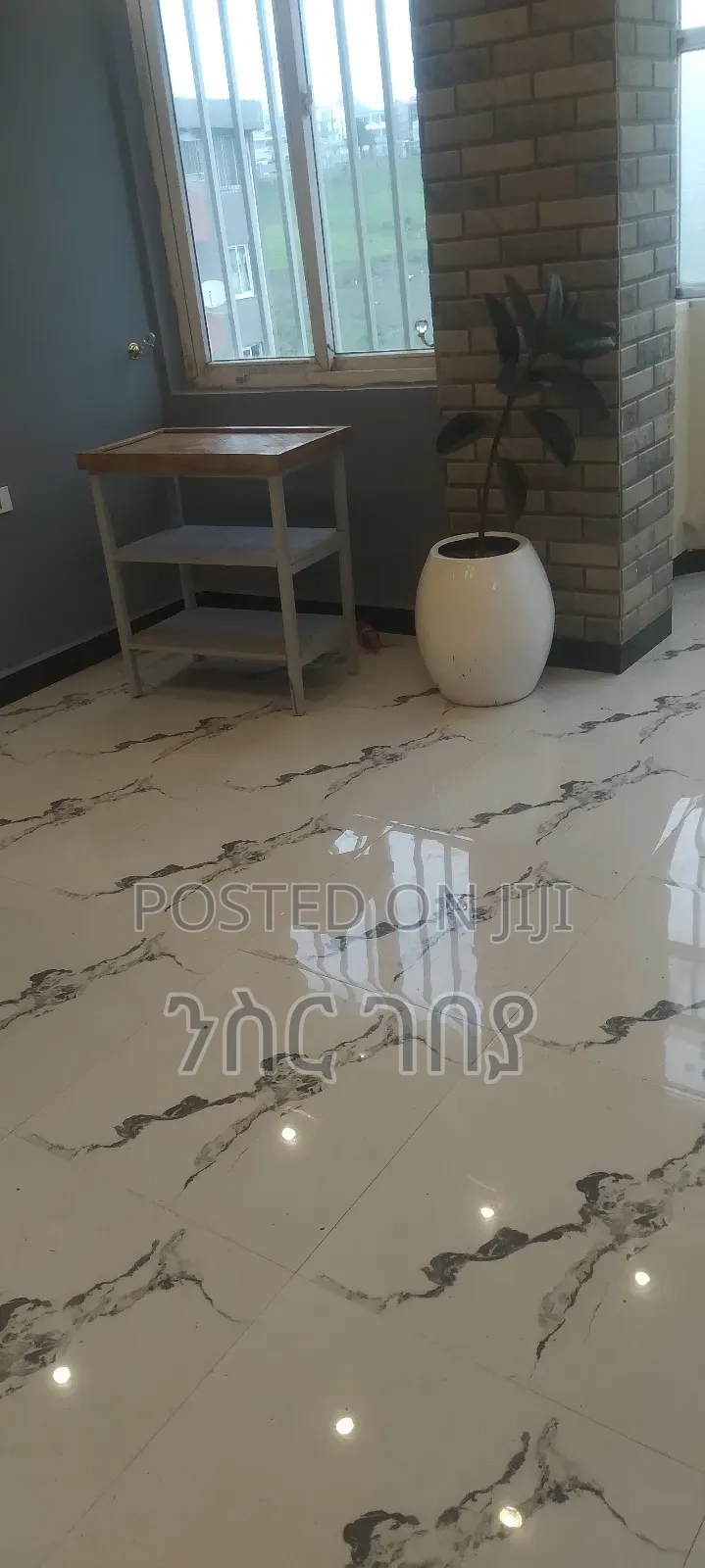 Furnished 2bdrm Condo in Ayat Mekedonia, Yeka for rent