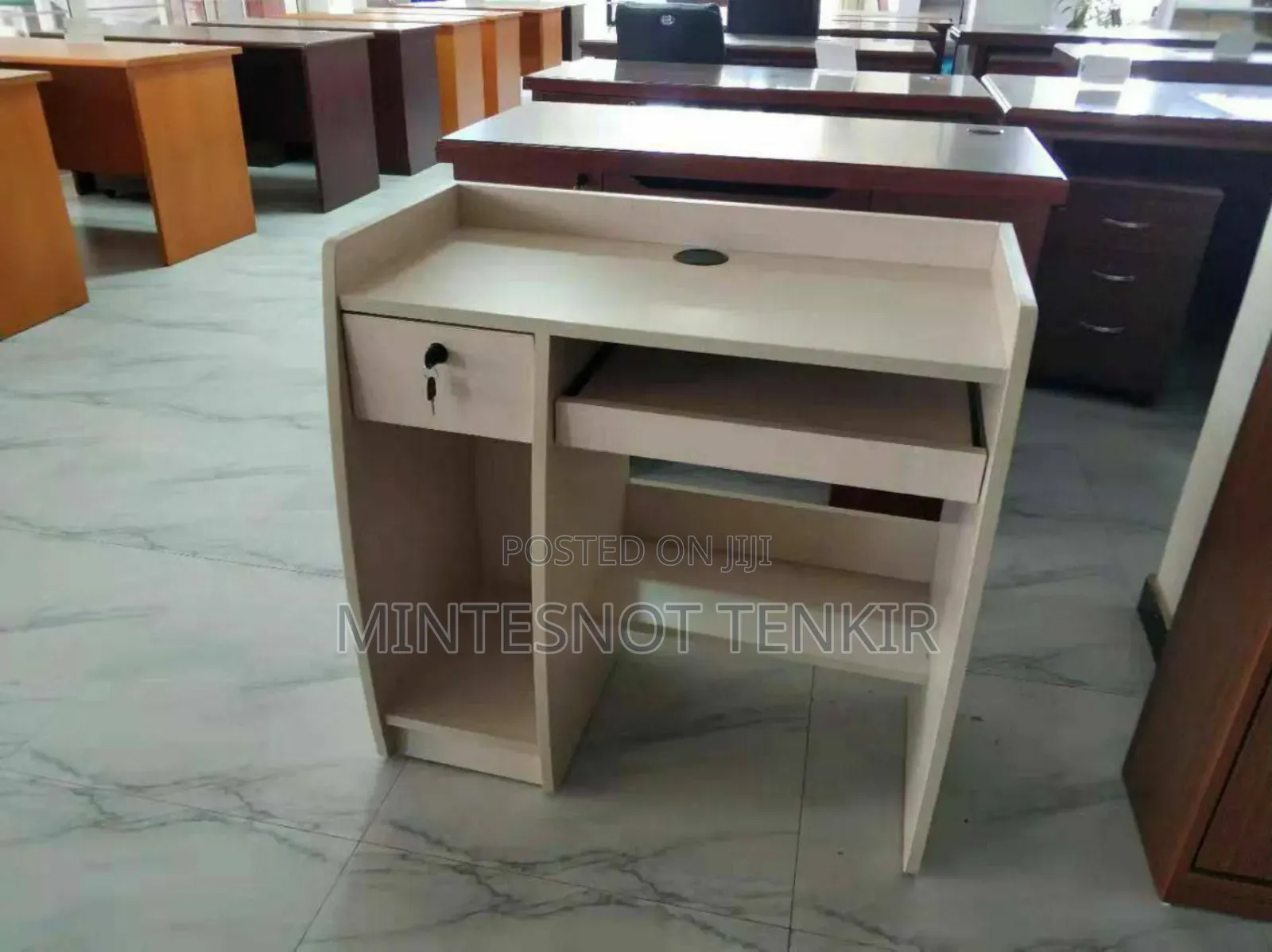 Mini Office Table