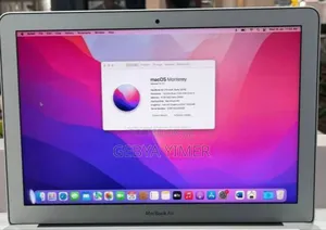 New Laptop Apple MacBook Air 2017 8GB Intel Core I7 SSD 256GB