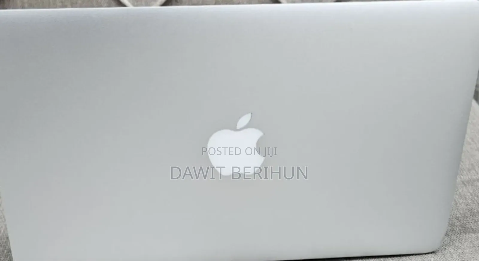 New Laptop Apple MacBook Pro 2015 8GB Intel Core I5 SSD 128GB