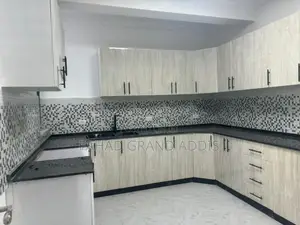 3bdrm Apartment in Bole for sale