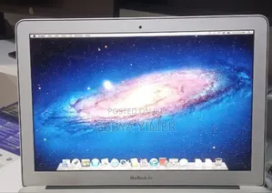 New Laptop Apple MacBook Air 2011 4GB Intel Core i5 SSD 128GB
