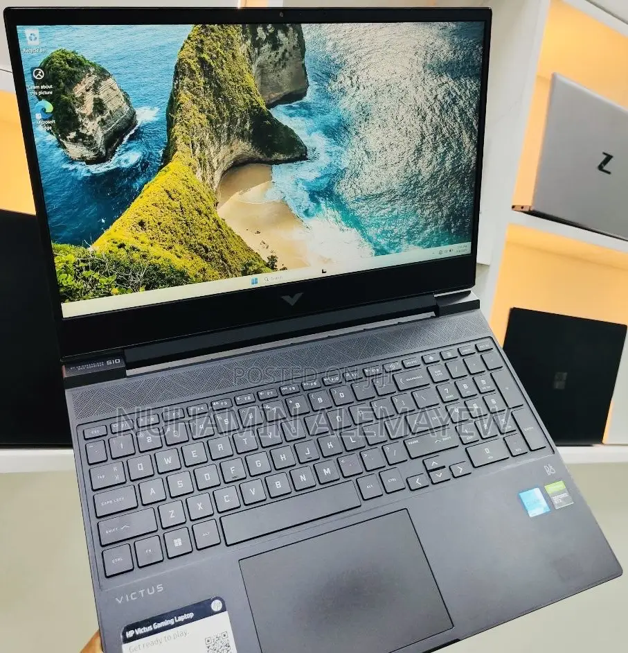 New Laptop HP Victus 15 16GB Intel Core I5 SSD 512GB