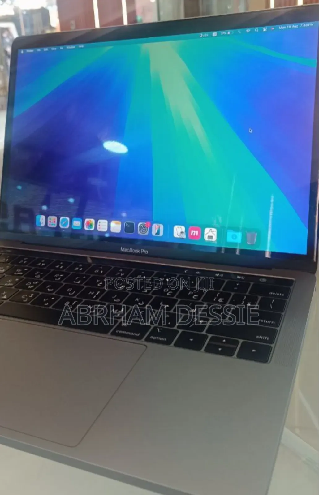New Laptop Apple MacBook Pro 2019 8GB Intel Core I5 SSD 256GB