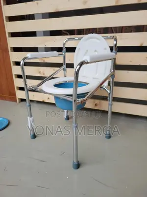 Commode Chair截፨Toilet Chair甲§Showers Wheelchair฿≡Easy Bedside Commode