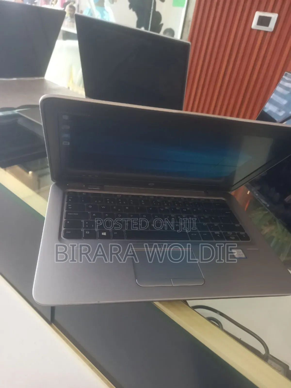 New Laptop HP EliteBook 820 G4 8GB Intel Core I5 SSD 512GB